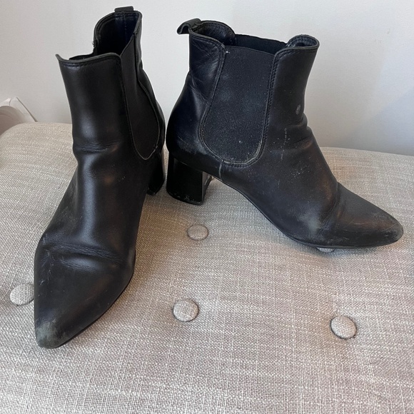 La Canadienne pointed toe booties - Picture 1 of 6
